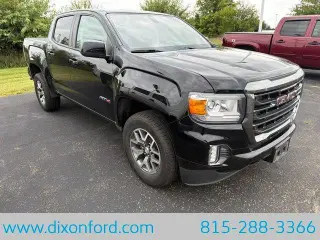 GMC Canyon 2022 4x4 AT4 4p Cab de tripulacion con cabina doble 5 ft. SB (Tela)