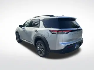 Nissan Pathfinder 2025 SV 4dr SUV