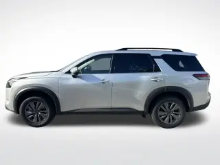 Nissan Pathfinder 2025 SV 4dr SUV