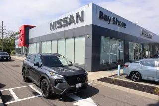 Nissan Rogue 2026 AWD Dark Armor 4dr Crossover