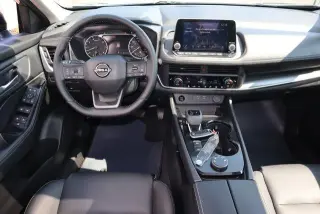 Nissan Rogue 2026 AWD Dark Armor 4dr Crossover