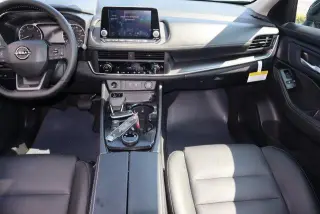 Nissan Rogue 2026 AWD Dark Armor 4dr Crossover
