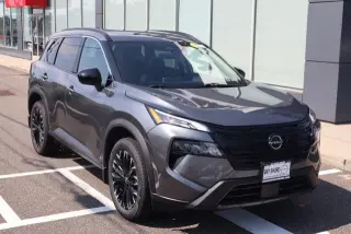 Nissan Rogue 2026 AWD Dark Armor 4dr Crossover