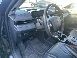 Ford Mustang Mach-E 2023 Premium 4dr SUV