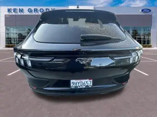Ford Mustang Mach-E 2023 Premium 4dr SUV