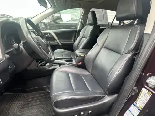 Toyota RAV4 2018 AWD XLE 4dr SUV