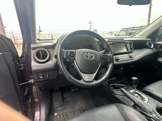 Toyota RAV4 2018 AWD XLE 4dr SUV