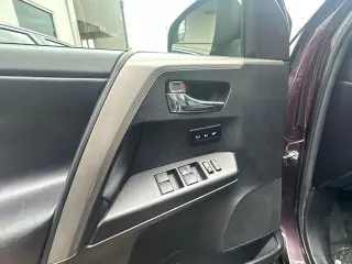 Toyota RAV4 2018 AWD XLE 4dr SUV