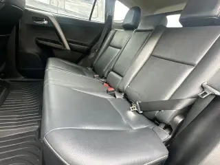 Toyota RAV4 2018 AWD XLE 4dr SUV