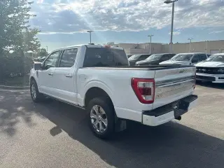 Ford F-150 2023 4x4 Platinum 4dr SuperCrew 5.5 ft. SB