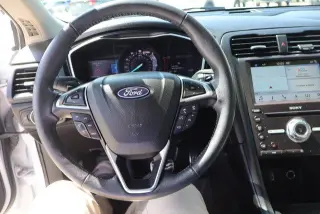 Ford Fusion 2018 AWD Titanium Sedán 4 puertas