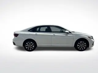 Volkswagen Jetta 2023 S 4p Sed 8A