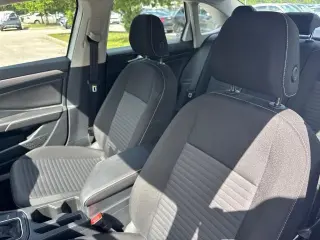 Volkswagen Jetta 2023 S 4p Sed 8A