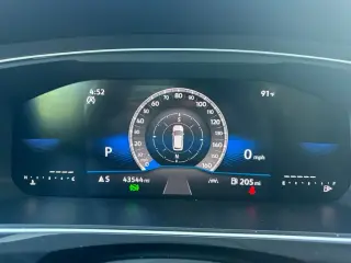 Volkswagen Tiguan 2024 Edición Wolfsburg 4p SUV