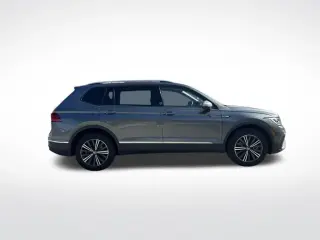Volkswagen Tiguan 2024 Edición Wolfsburg 4p SUV