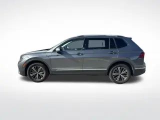 Volkswagen Tiguan 2024 Edición Wolfsburg 4p SUV