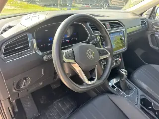 Volkswagen Tiguan 2024 Edición Wolfsburg 4p SUV