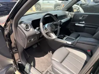 Mercedes-Benz GLB 2024 GLB 250 4dr SUV
