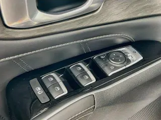 Kia Sorento 2025 AWD X-Line SX 4p SUV