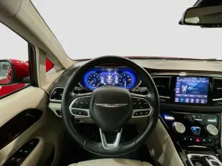 Chrysler Pacifica 2020 Limited 4dr Mini-Van