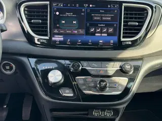 Chrysler Pacifica 2025 Select 4dr Mini-Van