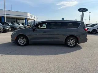 Chrysler Pacifica 2025 Select 4dr Mini-Van