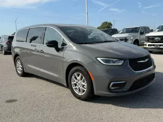 Chrysler Pacifica 2025 Select 4dr Mini-Van