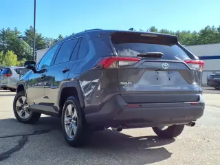 Toyota RAV4 2023 AWD XLE 4dr SUV