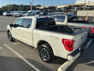 Ford F-150 2023 4x4 XLT 4dr SuperCrew 5.5 ft. SB