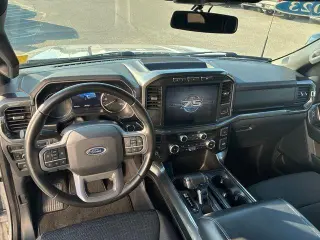 Ford F-150 2023 4x4 XLT 4dr SuperCrew 5.5 ft. SB