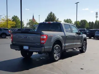 Ford F-150 2023 4x4 XL 4dr SuperCrew 5.5 ft. SB