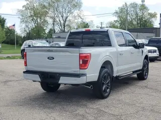 Ford F-150 2023 4x4 XLT 4dr SuperCrew 5,5 ft. CB