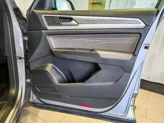 Volkswagen Atlas Cross Sport 2023 AWD SE 4Motion 4dr SUV