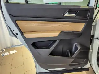 Volkswagen Atlas Cross Sport 2021 tracción en las cuatro ruedas V6 SE 4Motion 4p SUV con tecnología