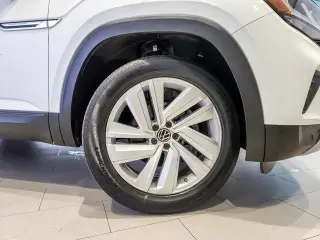 Volkswagen Atlas Cross Sport 2021 tracción en las cuatro ruedas V6 SE 4Motion 4p SUV con tecnología
