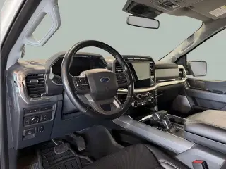 Ford F-150 2021 4x4 Lariat 4dr SuperCrew 5.5 ft. SB