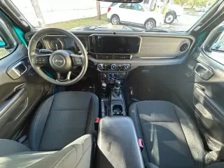 Jeep Wrangler 2024 4x4 Rubicon 4xe 4p SUV