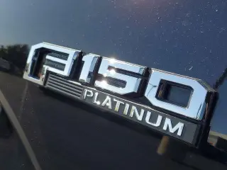 Ford F-150 2019 4x4 Platinum 4dr SuperCrew 5.5 ft. SB