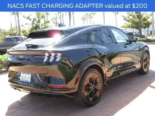 Ford Mustang Mach-E 2025 AWD GT 4dr SUV