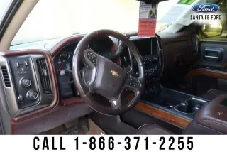 Chevrolet Silverado 1500 2017 4x4 High Country Cabina 4 puertas 5.8 ft. SB