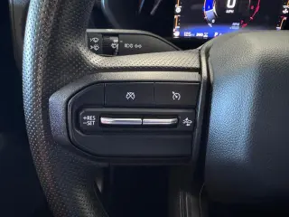 Chevrolet Colorado 2023 4x4 Trail Boss 4p. Cabina de Tripulacion con Plataforma de 5 ft.