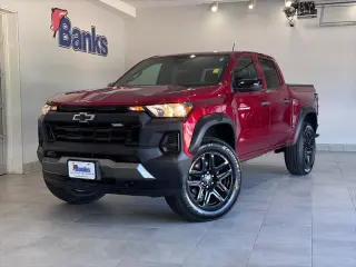 Chevrolet Colorado 2023 4x4 Trail Boss 4p. Cabina de Tripulacion con Plataforma de 5 ft.