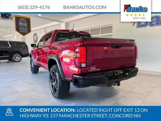 Chevrolet Colorado 2023 4x4 Trail Boss 4p. Cabina de Tripulacion con Plataforma de 5 ft.