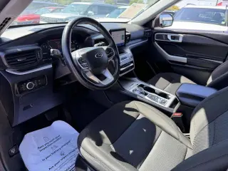 Ford Explorer 2023 AWD XLT 4dr SUV