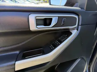 Ford Explorer 2023 AWD XLT 4dr SUV