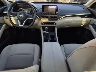 Nissan Altima 2025 2.5 SV 4dr Sedan