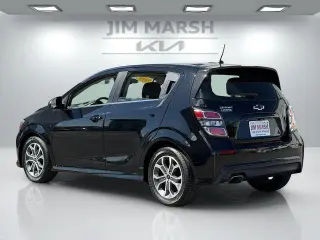 Chevrolet Sonic 2019 LT Auto 4p Hatchback