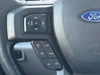 Ford F-150 2018 4x4 XLT 4dr SuperCab 8 pies LB
