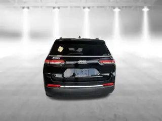 Jeep Grand Cherokee L 2024 4x2 Laredo 4p SUV