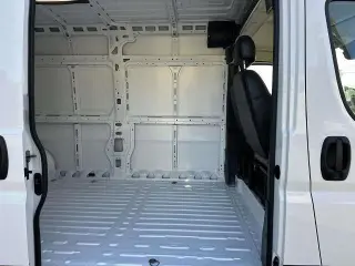 Ram ProMaster 2025 Tradesman 3500 159 WB 3dr High Roof Cargo Van w/o Passenger Seat